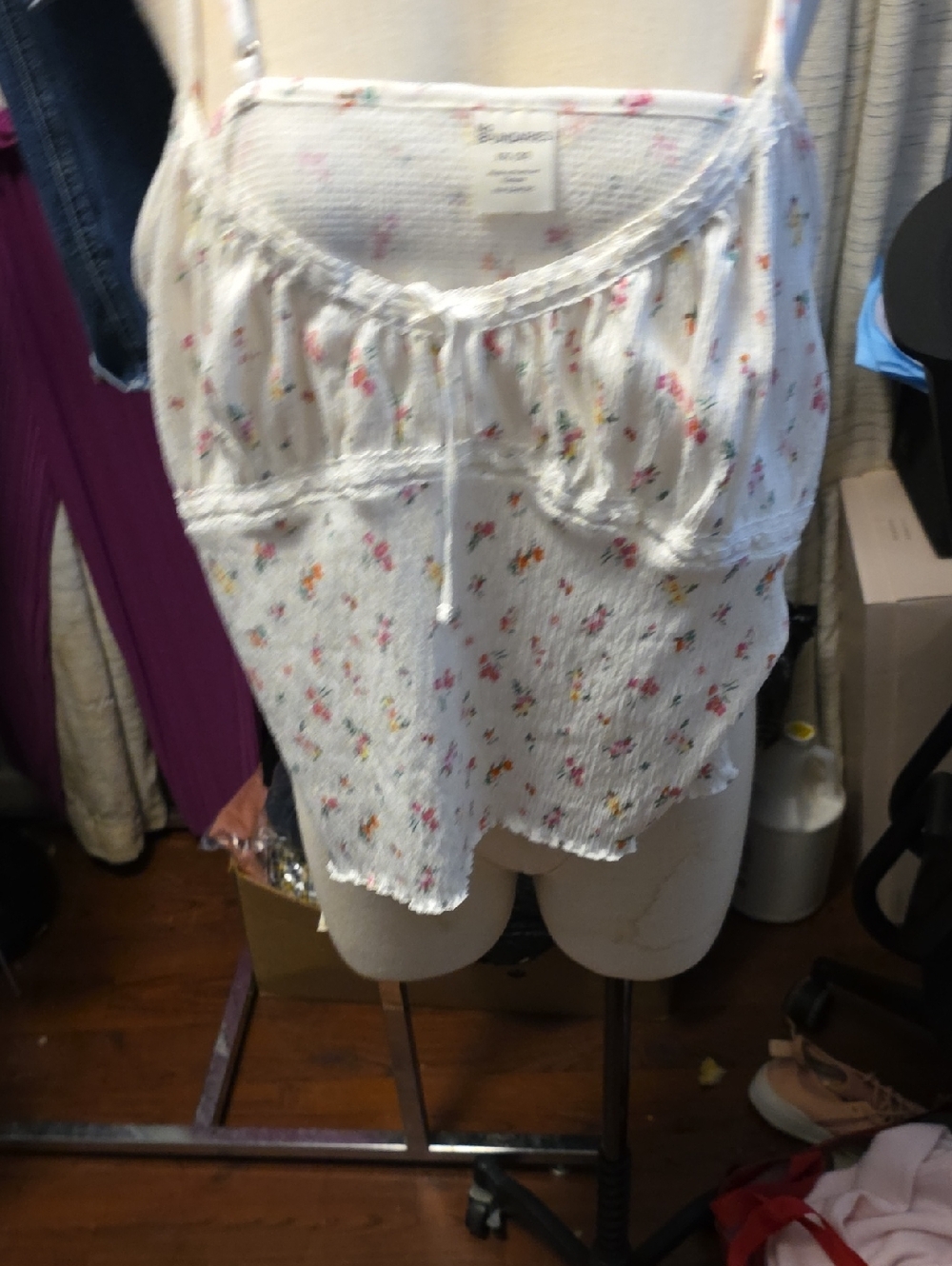 No Boundaries White Floral Tie-Front Blouse